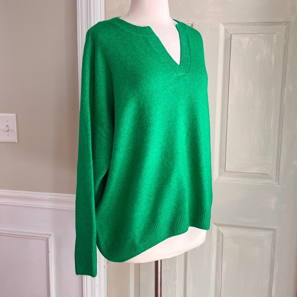Vince Camuto Split Neck Sweater L Womens Knit Pullover Green Kelly Cozy Holiday